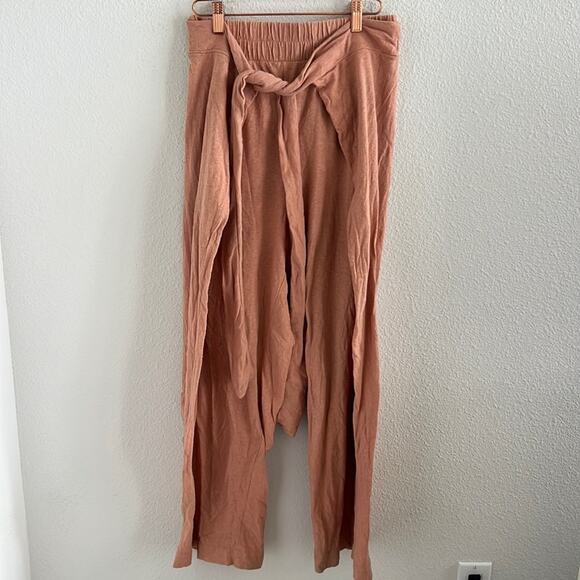 Free People Beach Textured Tide Front Flowy Straight Leg Pant Small - Picture 1 of 8